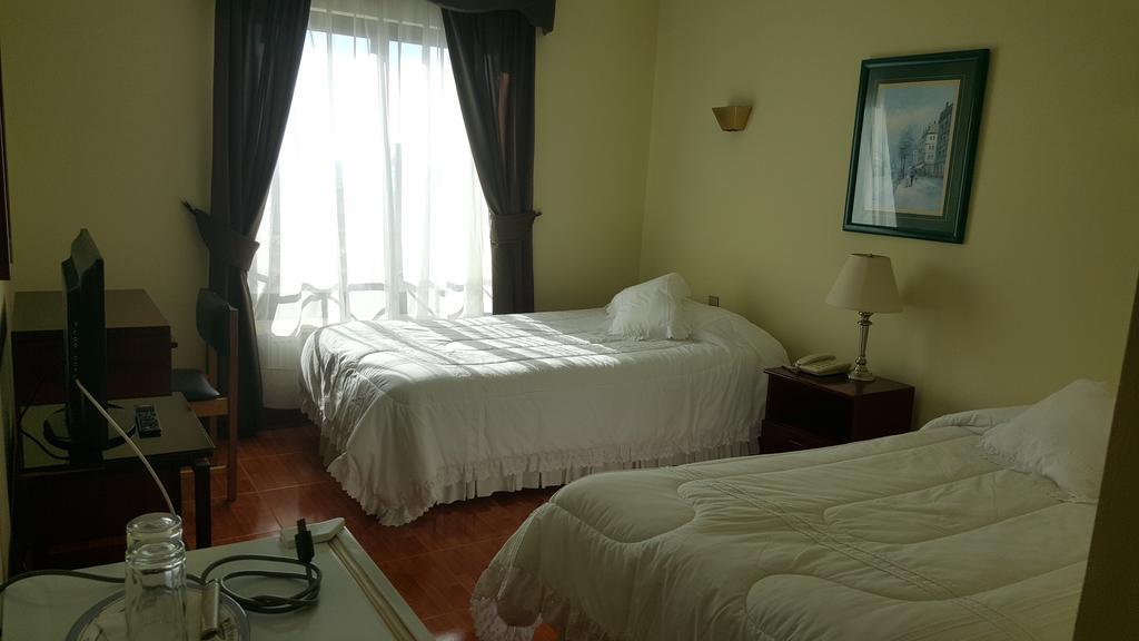Hotel La Serena Plaza Екстериор снимка