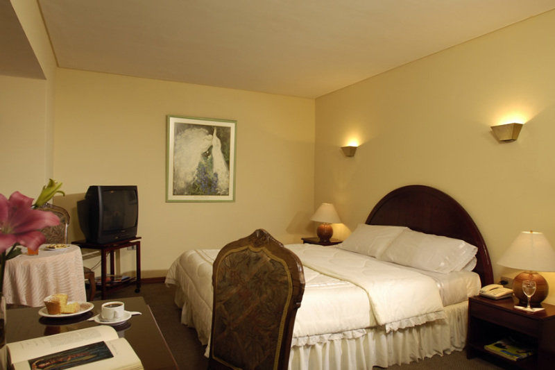 Hotel La Serena Plaza Екстериор снимка